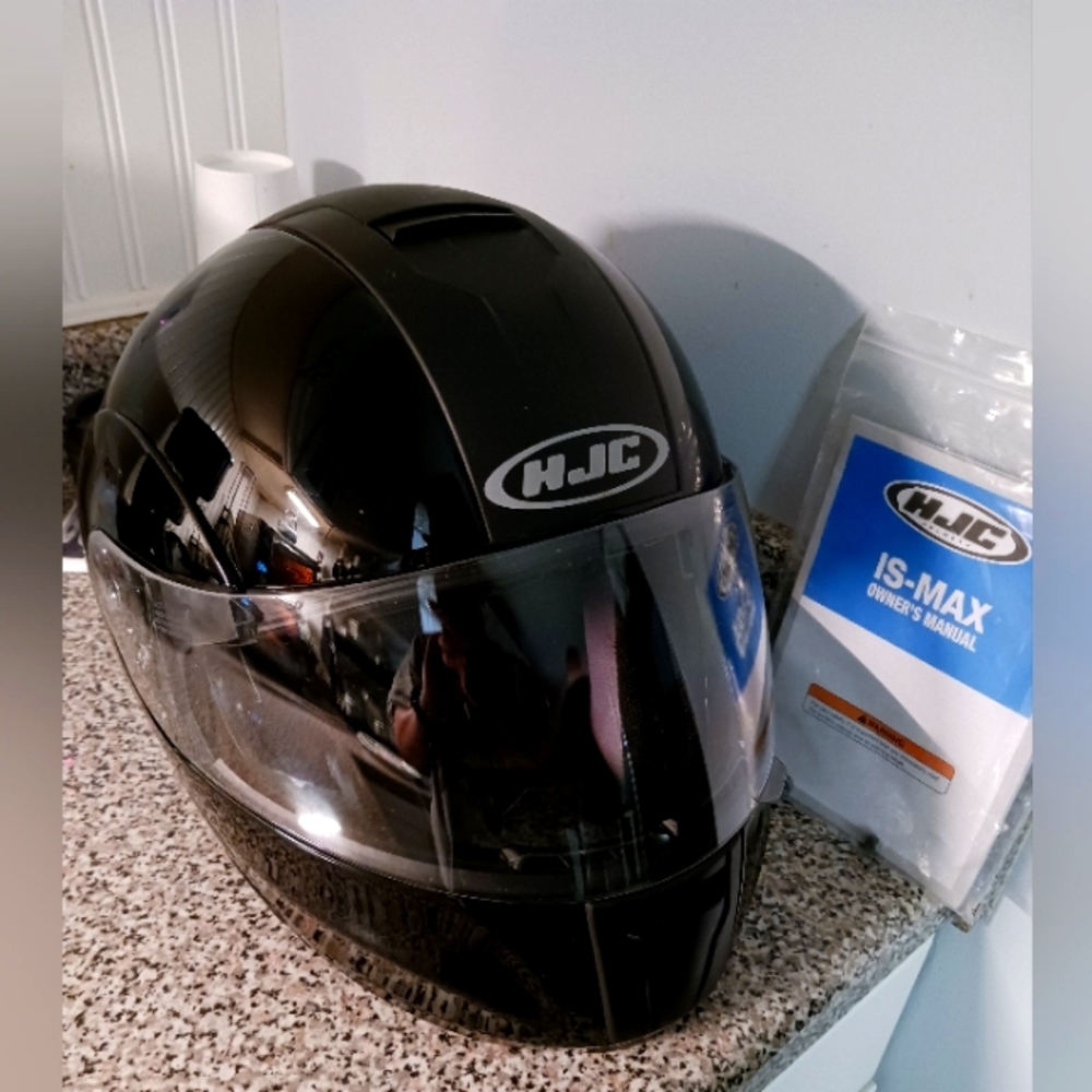 HJC IS MAX adult helmet